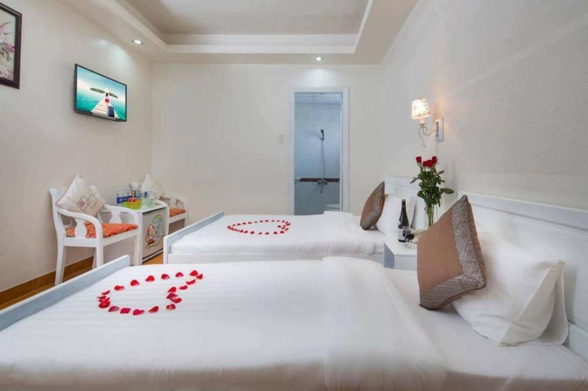 Ken Hotel Nha Trang Bagian luar foto
