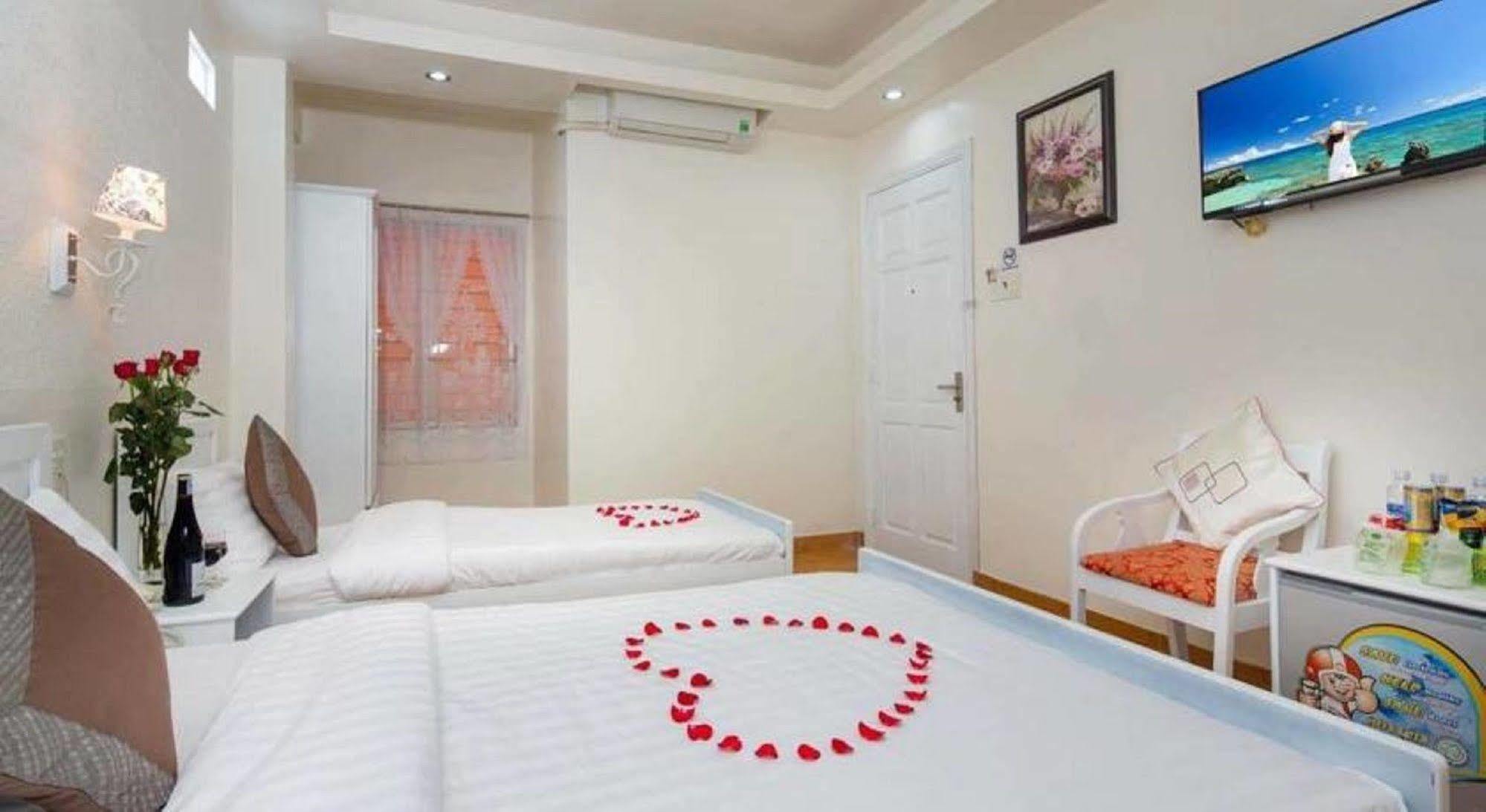 Ken Hotel Nha Trang Bagian luar foto